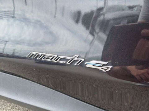 2022 Ford Mustang Mach-E Select