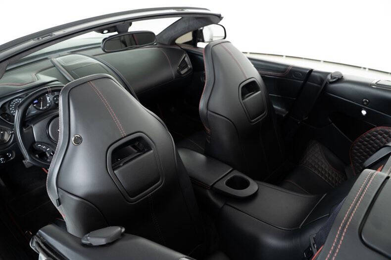 2015 Aston Martin Vanquish Volante