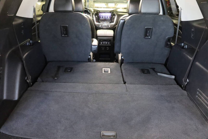 2021 Chevrolet Traverse RS