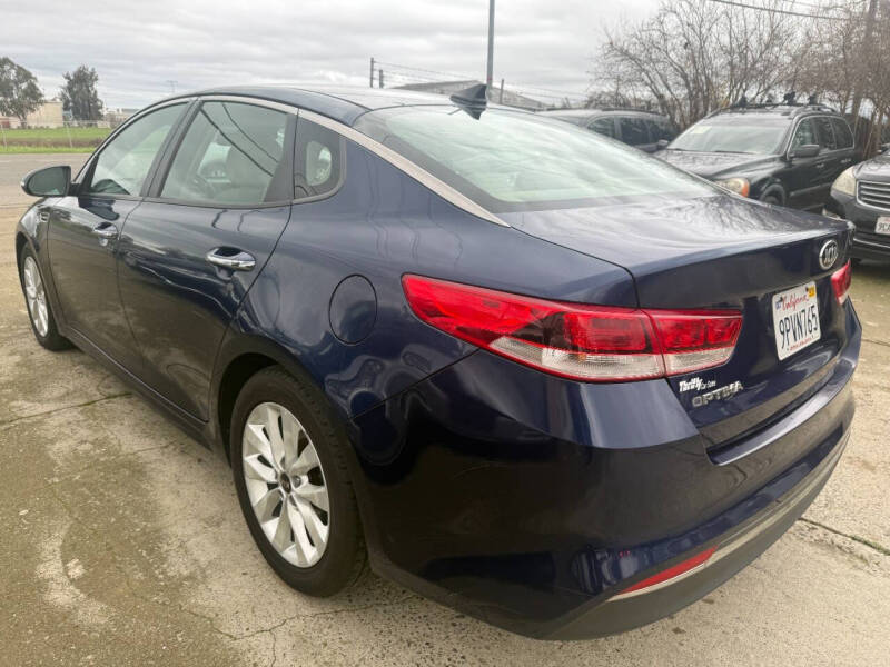 2016 Kia Optima LX