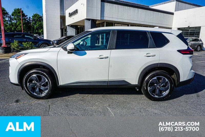 2024 Nissan Rogue SV