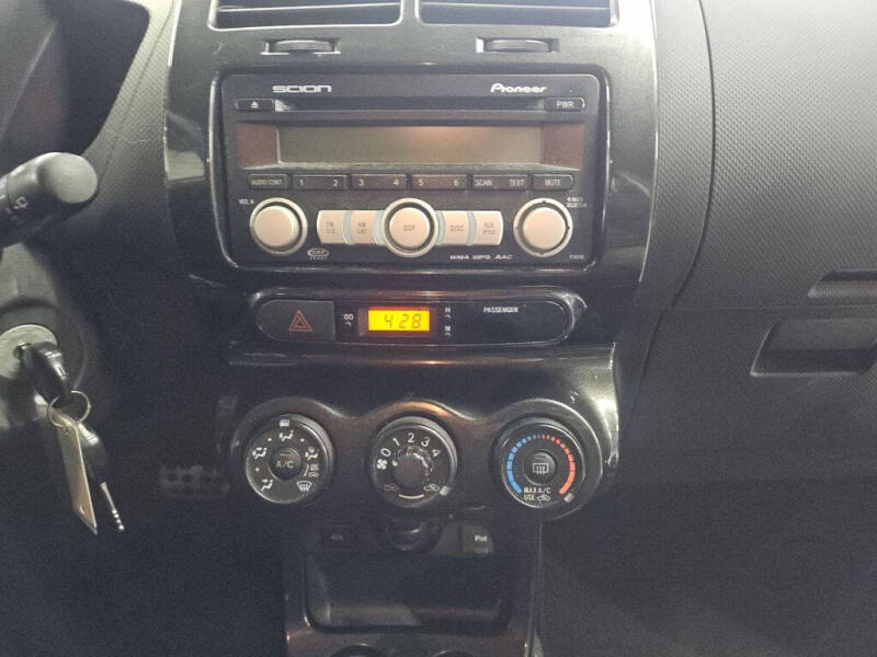 2009 Scion xD