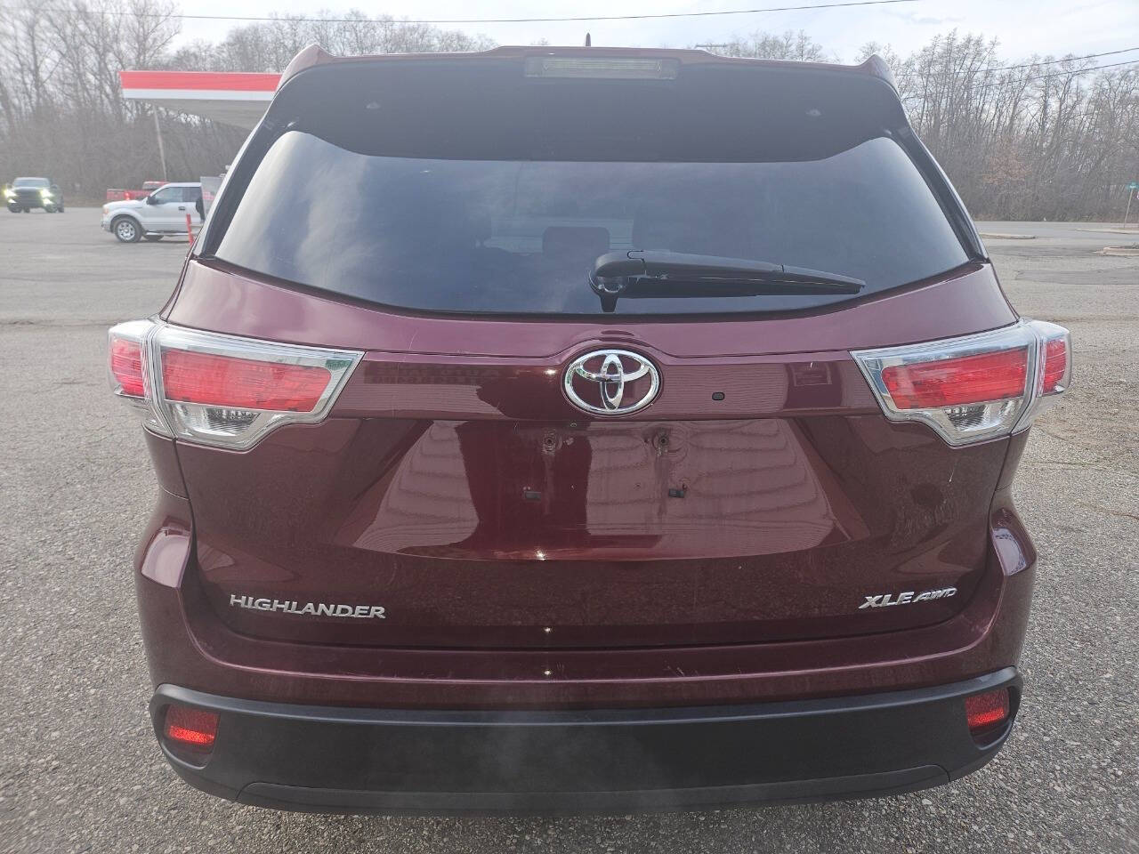 2015 Toyota Highlander for sale at DANGO AUTO SALES in HOWARD CITY, MI