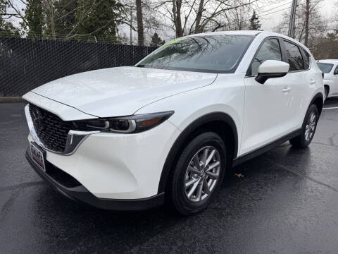 2022 Mazda CX-5 for sale at LULAY'S CAR CONNECTION in Salem OR