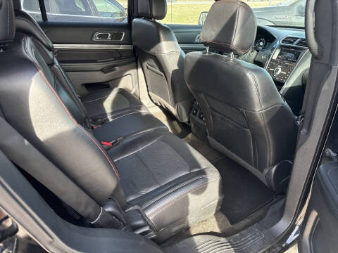 2016 Ford Explorer Sport