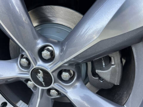 2015 Ford Mustang V6