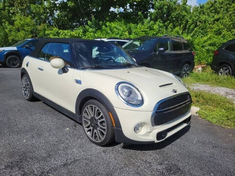 2017 MINI Convertible