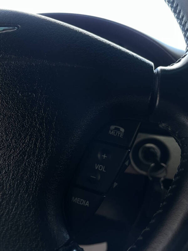 2004 Ford Thunderbird Deluxe