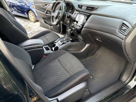 2018 Nissan Rogue SV