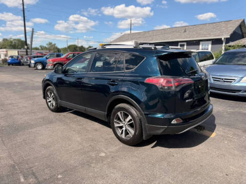 2017 Toyota RAV4 XLE