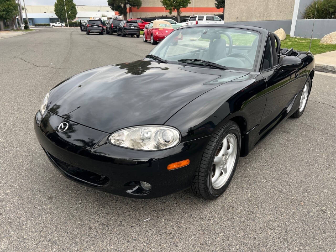 2001 Mazda MX-5 Miata for sale at ZRV AUTO INC in Brea, CA