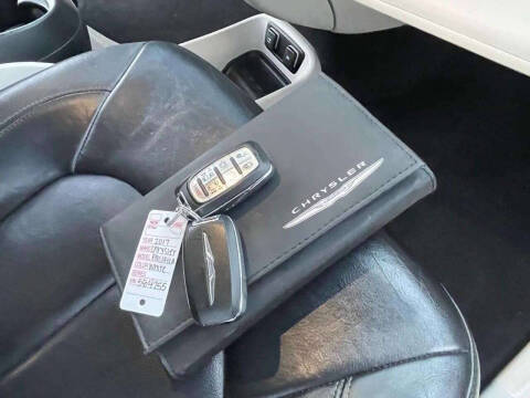 2017 Chrysler Pacifica Touring-L