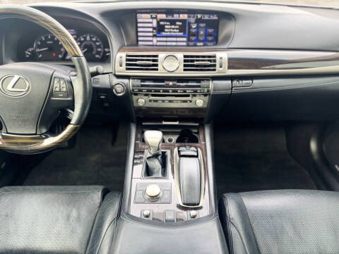 2013 Lexus LS 460