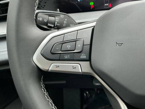 2025 Volkswagen Tiguan SE 4Motion