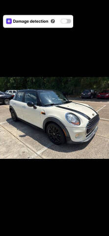 2017 MINI Hardtop 4 Door Cooper