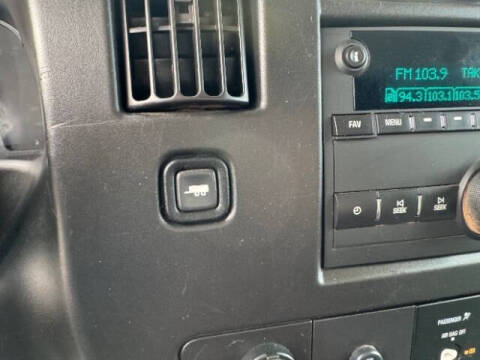 2023 Chevrolet Express 2500