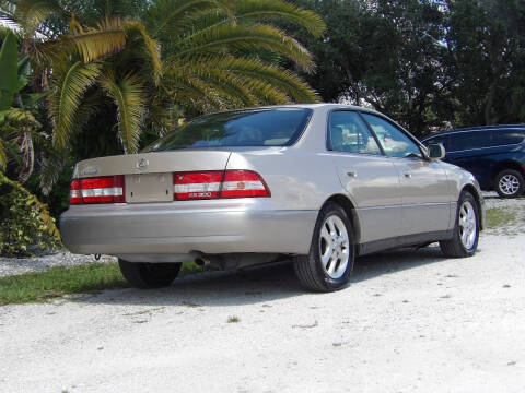 2000 Lexus ES 300