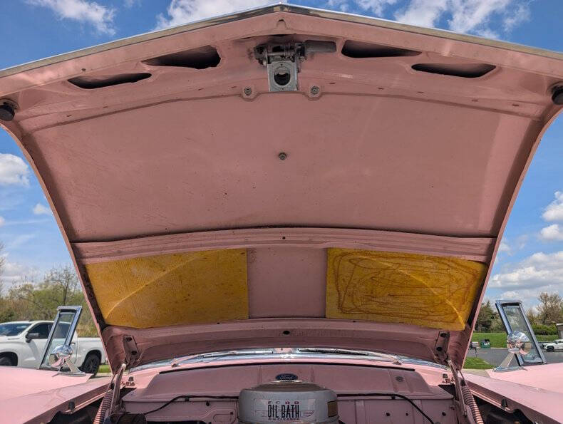 1955 Ford Sunliner