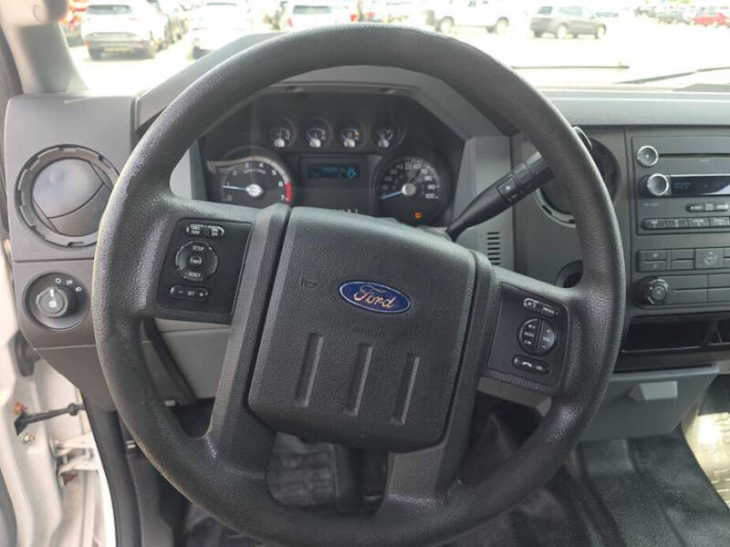 2013 Ford F-250 Super Duty XL