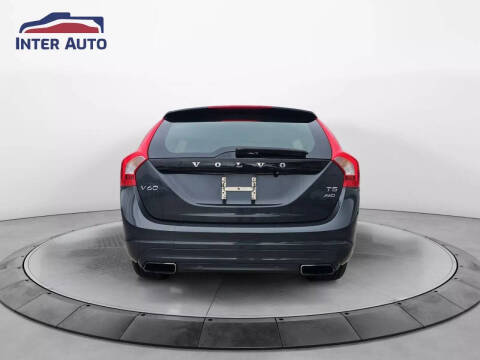 2015 Volvo V60 T5 Premier Plus