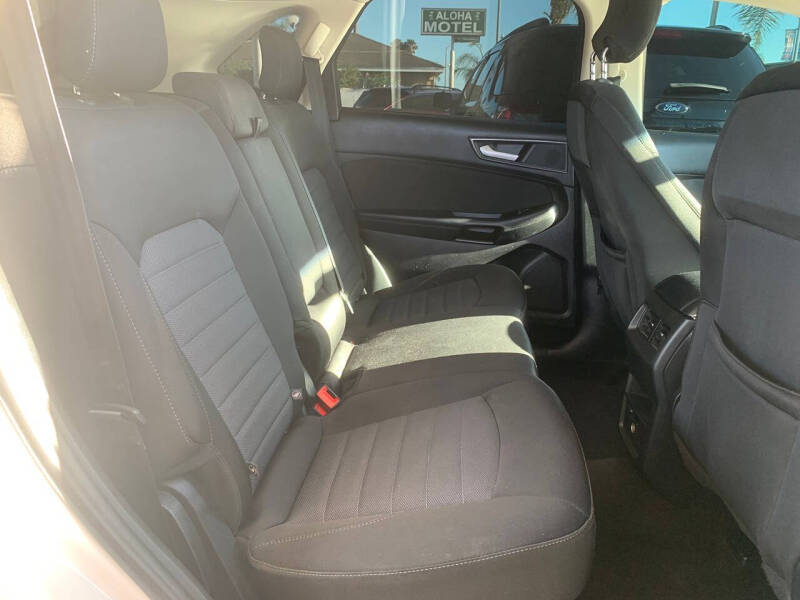 2018 Ford Edge SE