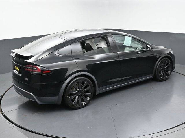 2022 Tesla Model X Plaid