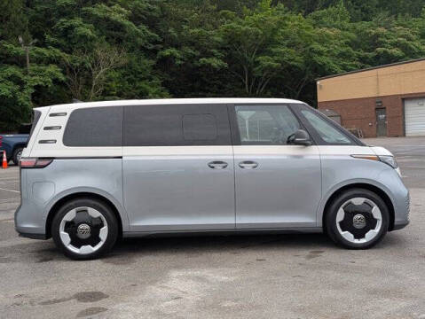 2025 Volkswagen ID. Buzz Pro S Plus