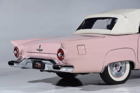 1957 Ford Thunderbird