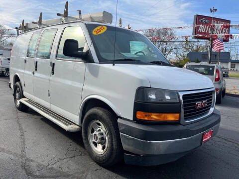 2017 GMC Savana 2500