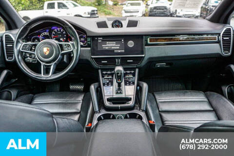 2022 Porsche Cayenne Platinum Edition
