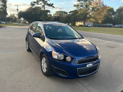 2013 Chevrolet Sonic LS Auto