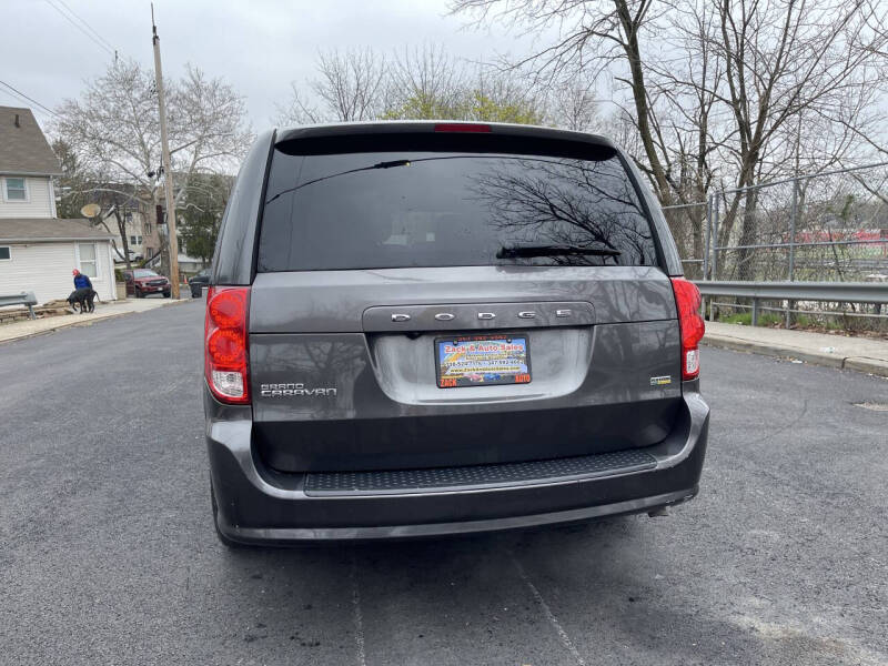 2018 Dodge Grand Caravan SE