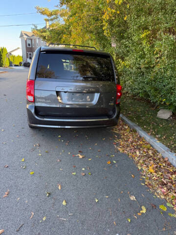 2016 Dodge Grand Caravan R/T