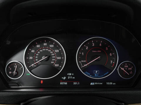 2017 BMW 3 Series 330e iPerformance