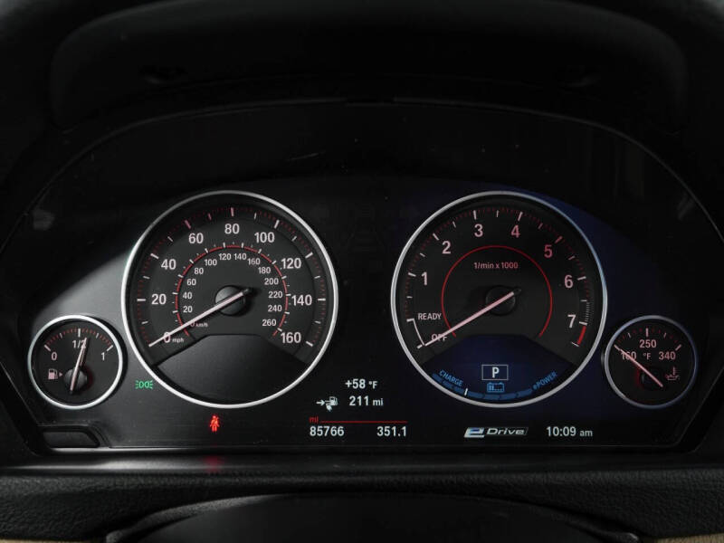 2017 BMW 3 Series 330e iPerformance