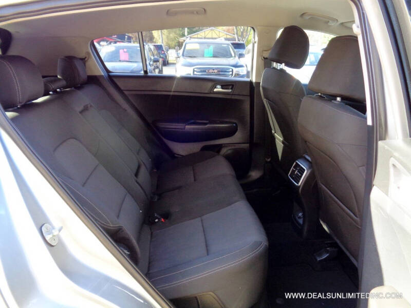 2022 Kia Sportage LX