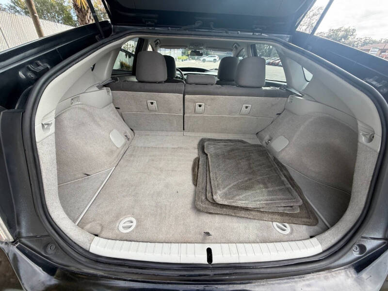 2014 Toyota Prius Two