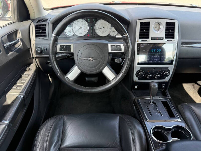 2010 Chrysler 300 S V6