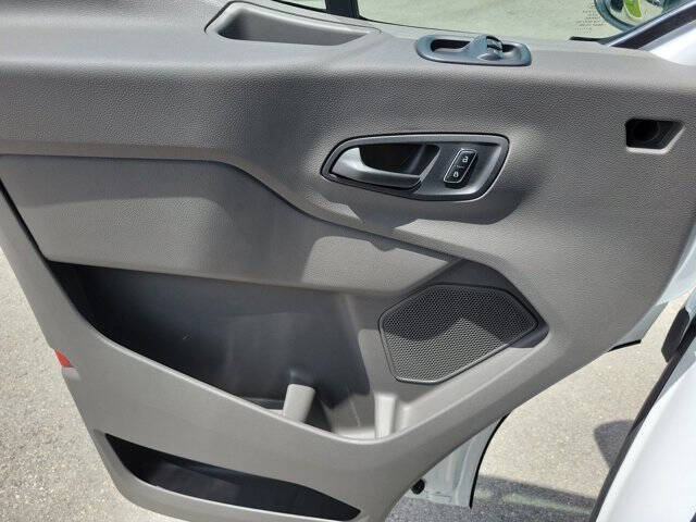 2025 Ford Transit