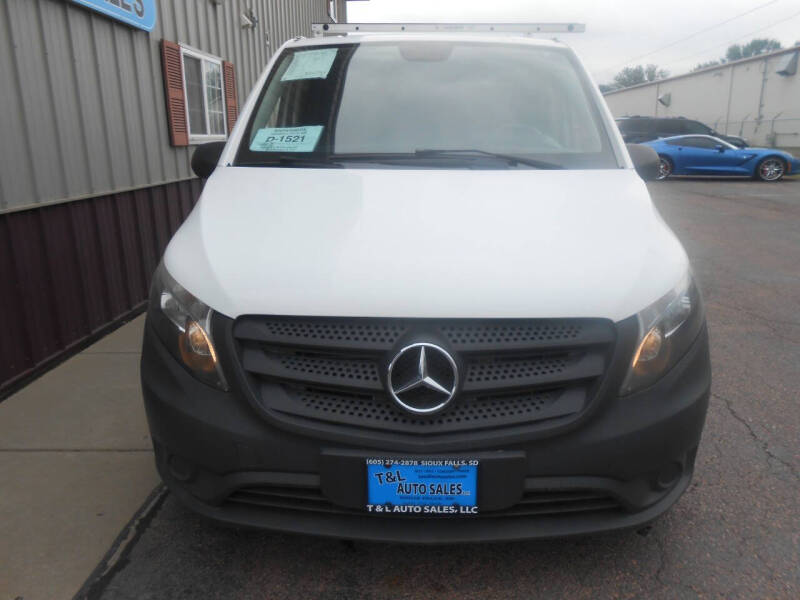 2017 Mercedes-Benz Metris Worker Cargo