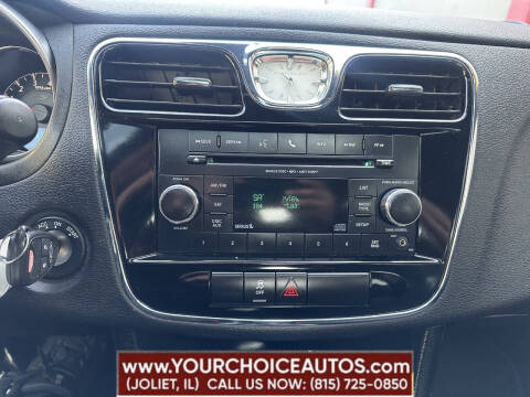 2013 Chrysler 200 Touring