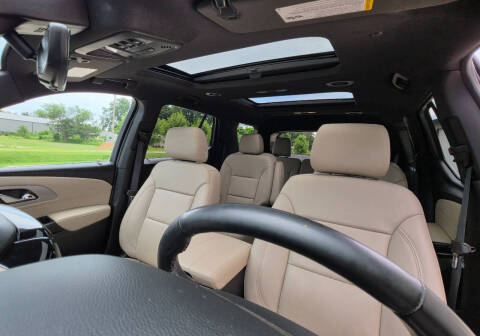 2023 Chevrolet Traverse LT Leather