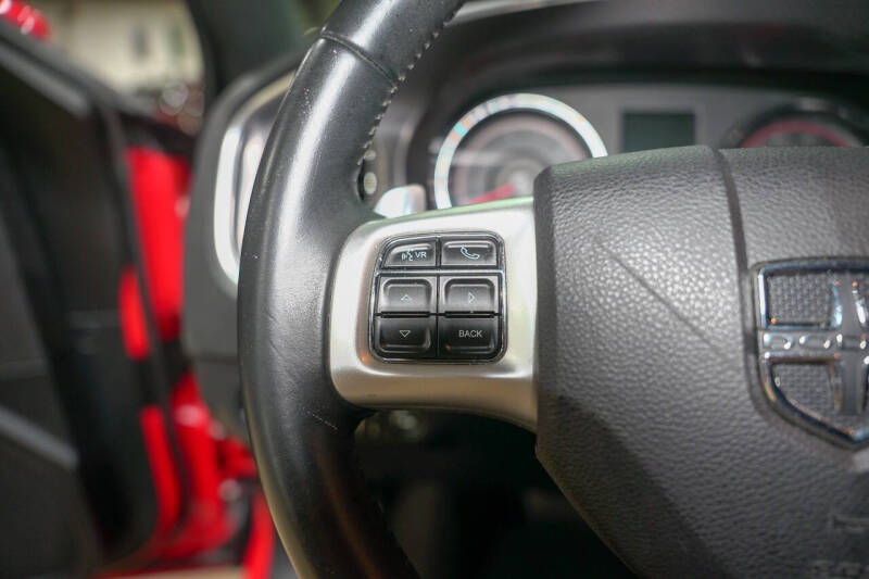 2014 Dodge Charger SXT