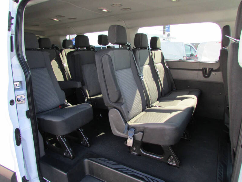 2022 Ford Transit 350 XLT