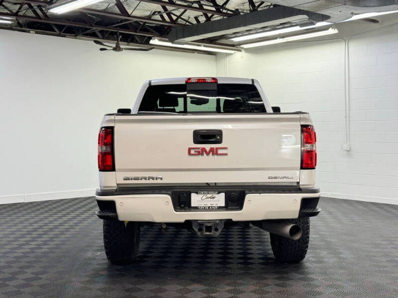 2018 GMC Sierra 2500HD Denali