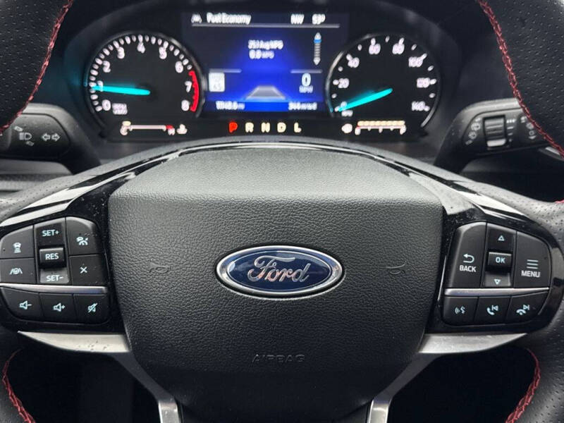 2023 Ford Explorer ST-Line