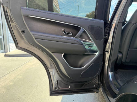 2023 Land Rover Range Rover P530 SE