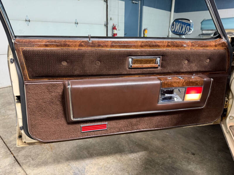 1983 Oldsmobile Ninety-Eight Regency