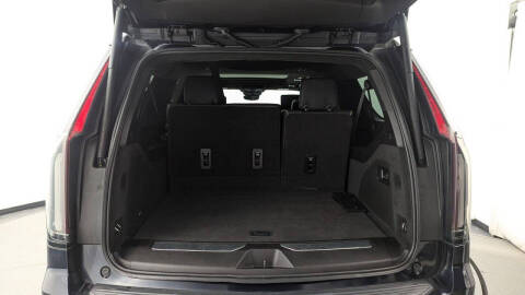 2021 Cadillac Escalade ESV Premium Luxury Platinum