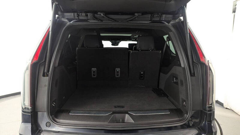 2021 Cadillac Escalade ESV Premium Luxury Platinum